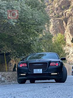 کرایسلەر 300